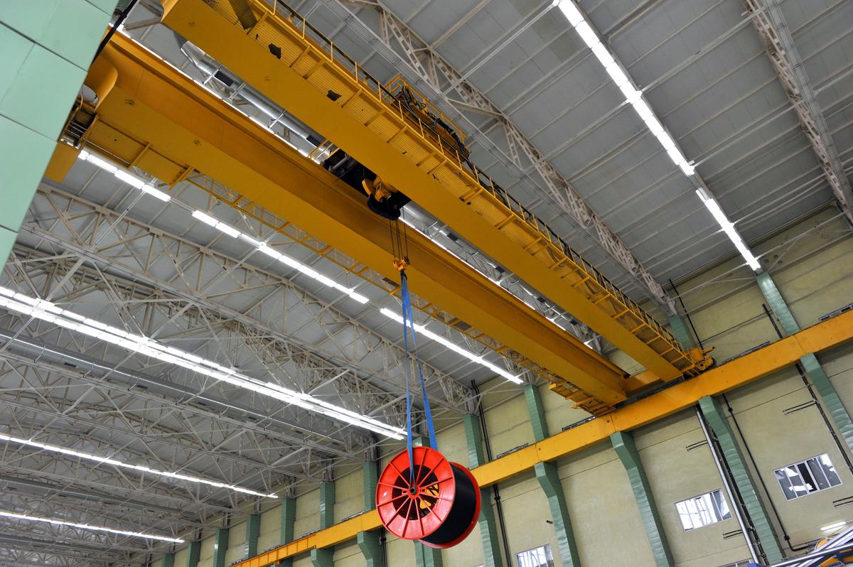 Hyphen-SCS-Dgeot-Crane.jpg