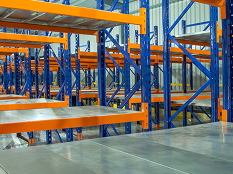 Hyphen-SCS-Heavy-Duty-Racks-1-1.jpg