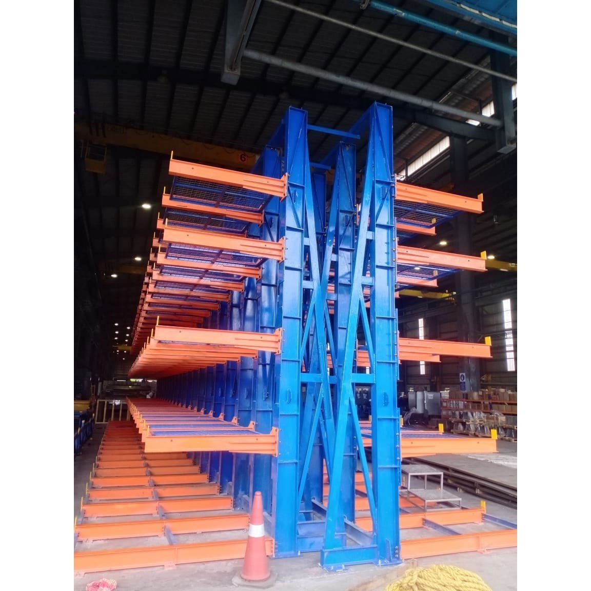 Hyphen-SCS-Cantilever-Racks-PiPe-Storage-Racks.jpg