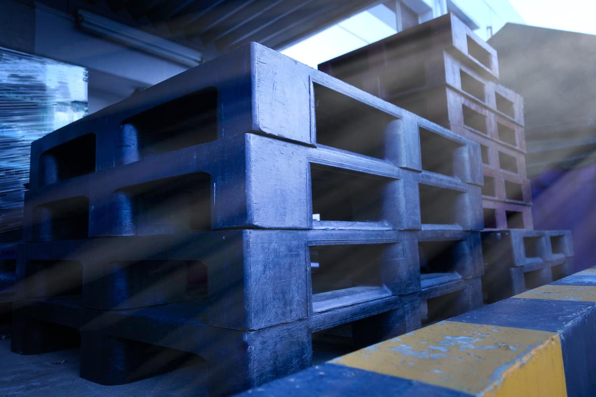 Hyphen-SCS-Plastic-Pallets-For-Bricks.jpg