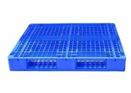 Hyphen-SCS-Injection-Moulded-Plastic-Pallets-3.jpg