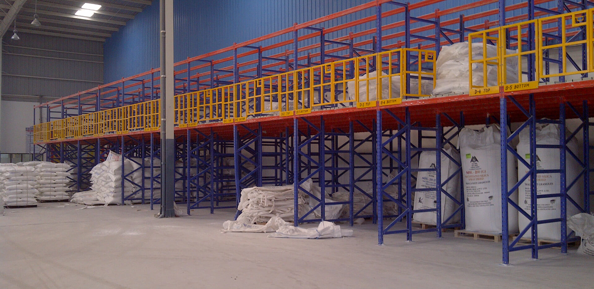 Hyphen-SCS-Rack-Supported-Warehouses.jpg