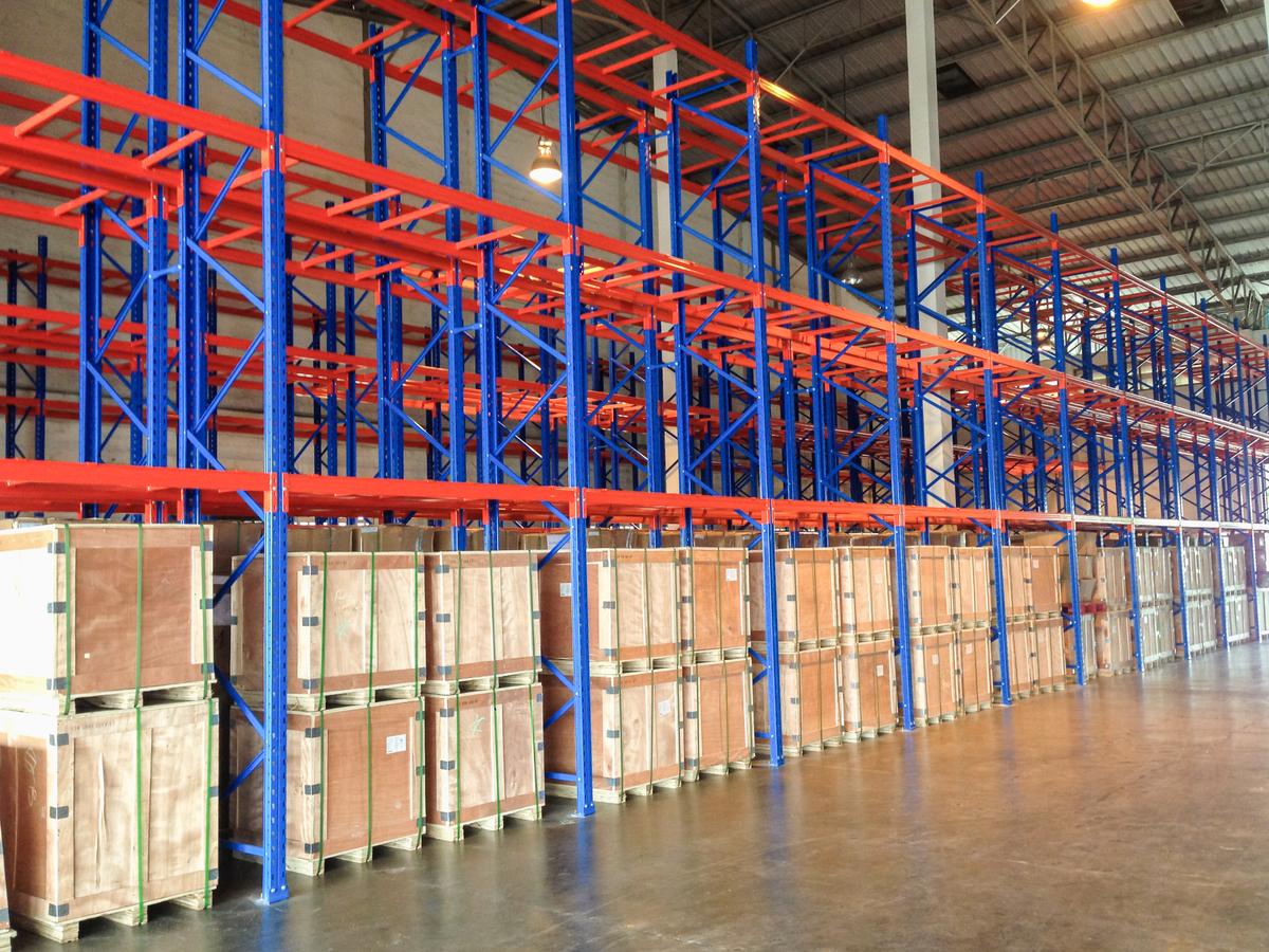 Hyphen-SCS-Drive-In-Storage-Systems-1.jpg